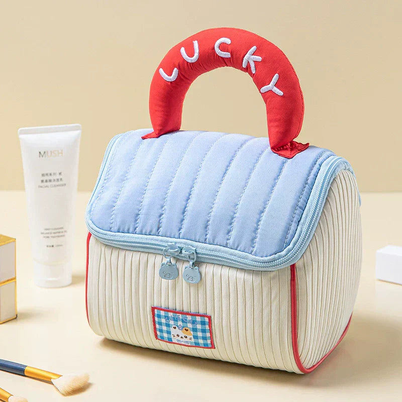 Portable Lucky Handle Makeup Storage Bag